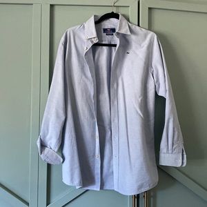 Vineyard vine’s button up!